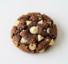 Load image into Gallery viewer, Cheesecake Collection